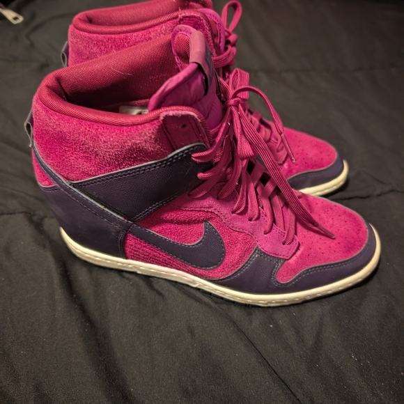 Nike Women's Magenta and Dark Purple High-Top Sneakers - Picture 4 of 4